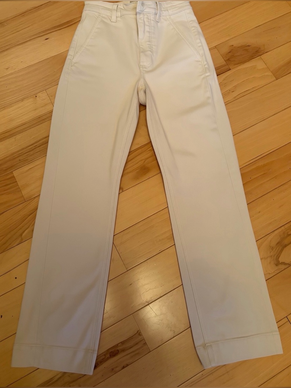 Everlane Baby Chord Cheeky Corduroy Pants in Cream